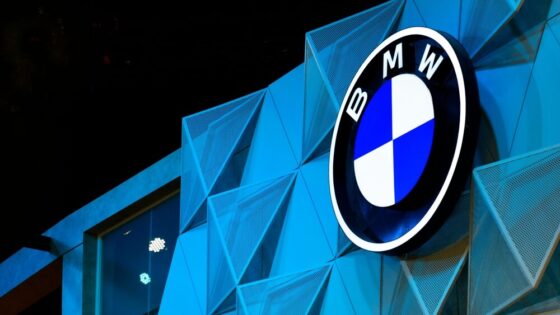 BMW X5 e iX5 a passo lungo