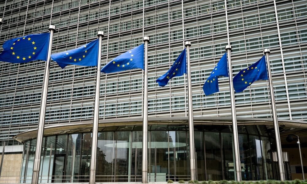 Indagine della Commissione Ue su cartello di produttori di additivi edili